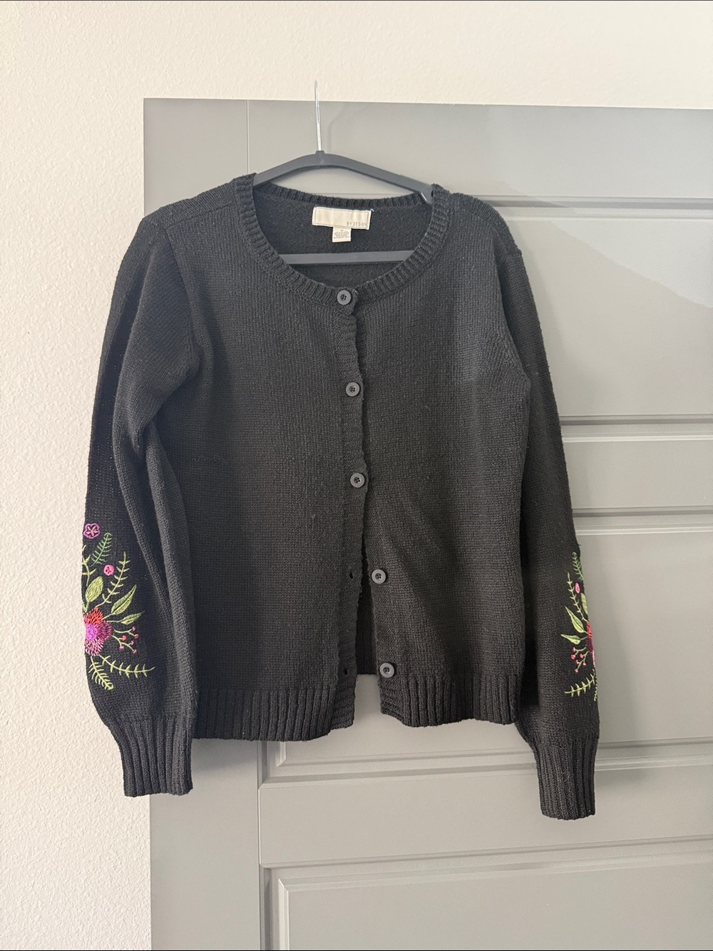 Black Embroidered-Sleeve Button Cardigan Sweater - Women